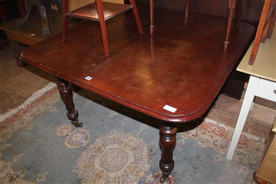 Mahogany extending dining table